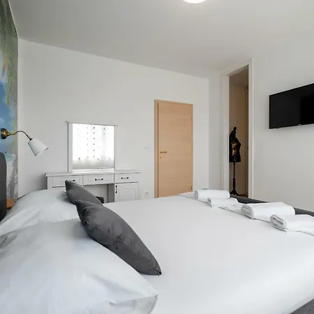 New Luxury Apartman Salona